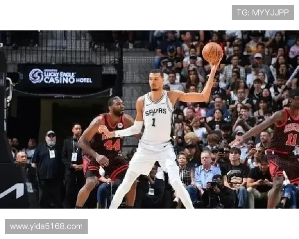 文班24分钟狂砍10分8板4助3断6帽三节打卡正负值高达41